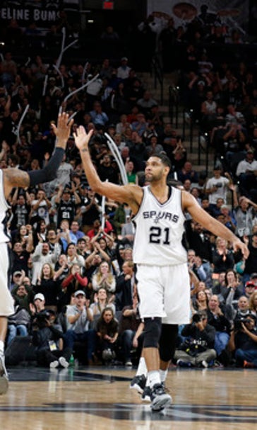 Spurs beat Cavaliers 99-95 for 32nd straight win at home